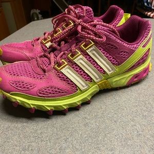 Adidas Kanadia TR 4 Womens Running Sneaker sz 8